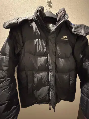 뉴발란스 다운 자켓