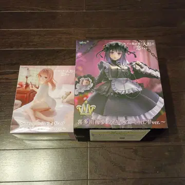 키타가와 마린 쿠로에ver. & 이누이 사쥬나 T셔츠ver. 피규어 세트