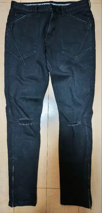 넘버나인 데님 밑단 지퍼 음표 데미지 가공 스키니 팬츠 M 블랙