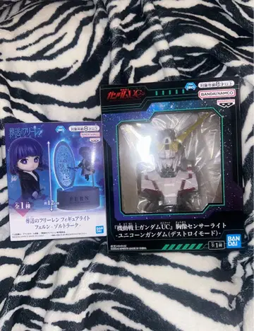 기동전사 건담 UC 흉상 센서 라이트 장송의 프리렌 피규어 라이트 2점