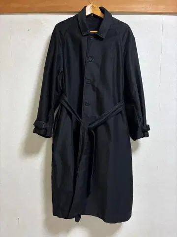 OUTIL (우티) MANTEAU UZES
