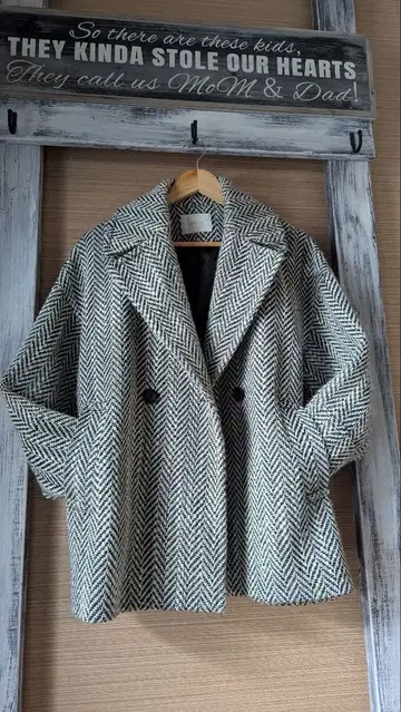 헤링본 무늬 더블 브레스트 코트 L 사이즈