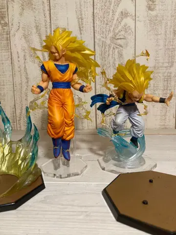 피규아트 zero 슈퍼 사이어인 3 손오공 오천크스 아크릴 받침대 포함