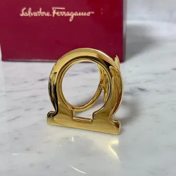 Salvatore Ferragamo 페라가모 간치니 스카프링