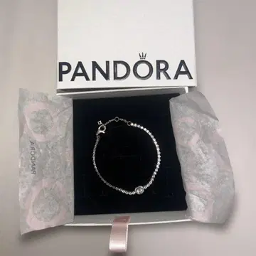 판도라 크리스탈 장식 실버 팔찌 16.5cm
