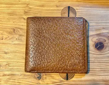 Leather Tailoring Co.의 브라이들 가죽 접이식 지갑