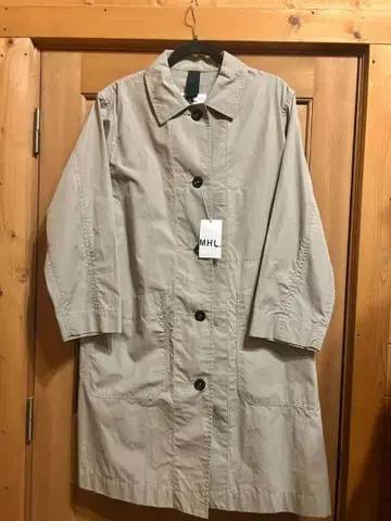 MHL 베이지 트렌치코트