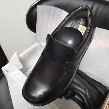 블랙 가죽 로퍼 슬립온