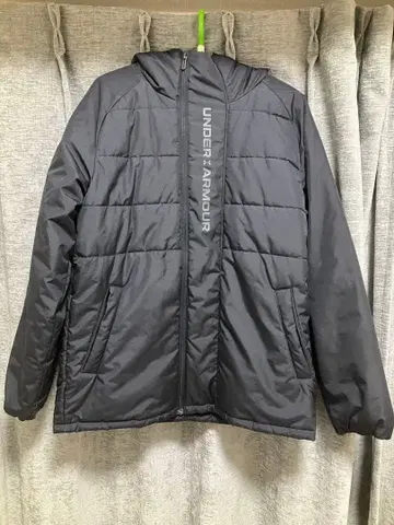 언더아머 다운 자켓