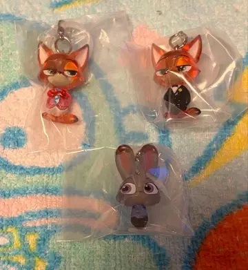 주토피아2 메지루시 액세서리 주디 닉