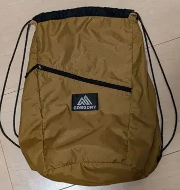 GREGORY 드로우 스트링 백팩 브라운