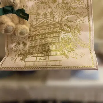 영국 해롯 토트백과 베어