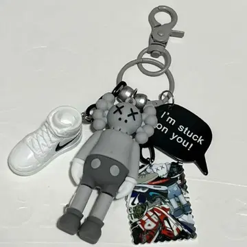 주렁주렁 키링 KAWS