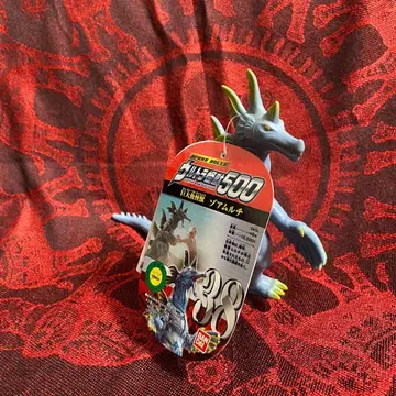 조아물치 울트라맨 괴수 소프트 비닐 택 포함