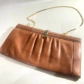 [ 당시 물품 ] 앤티크 가죽 클러치백 골드 가죽 레트로