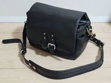 모험 용품 도구 가방 블랙 레더 천연 가죽 모델