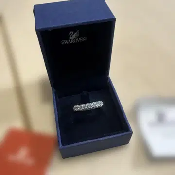 스와로브스키 반지 SWAROVSKI