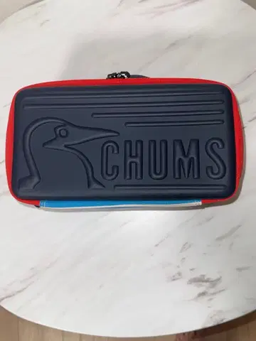 CHUMS 컴팩트 파우치 네이비/레드 M