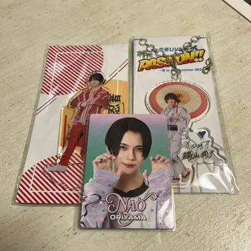 오리야마 나오 아크릴 스탠드