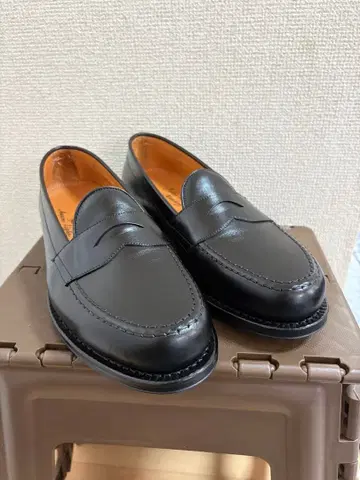 잘란 스리와야 BEAMS LIGHTS 별주 블랙 UK6