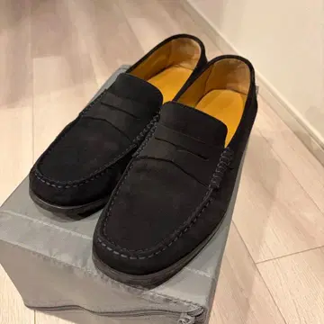 Massimo Dutti 스웨이드 로퍼 슬립온