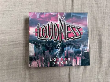 LOUDNESS LIGHTNING STRIKES 30th