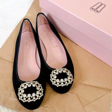 [ 특가 ] Pretty Ballerinas 플랫슈즈 비쥬