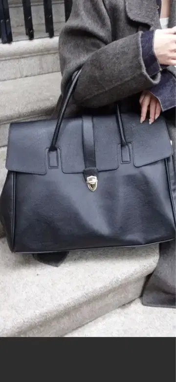 블랙 가죽 보스턴 백