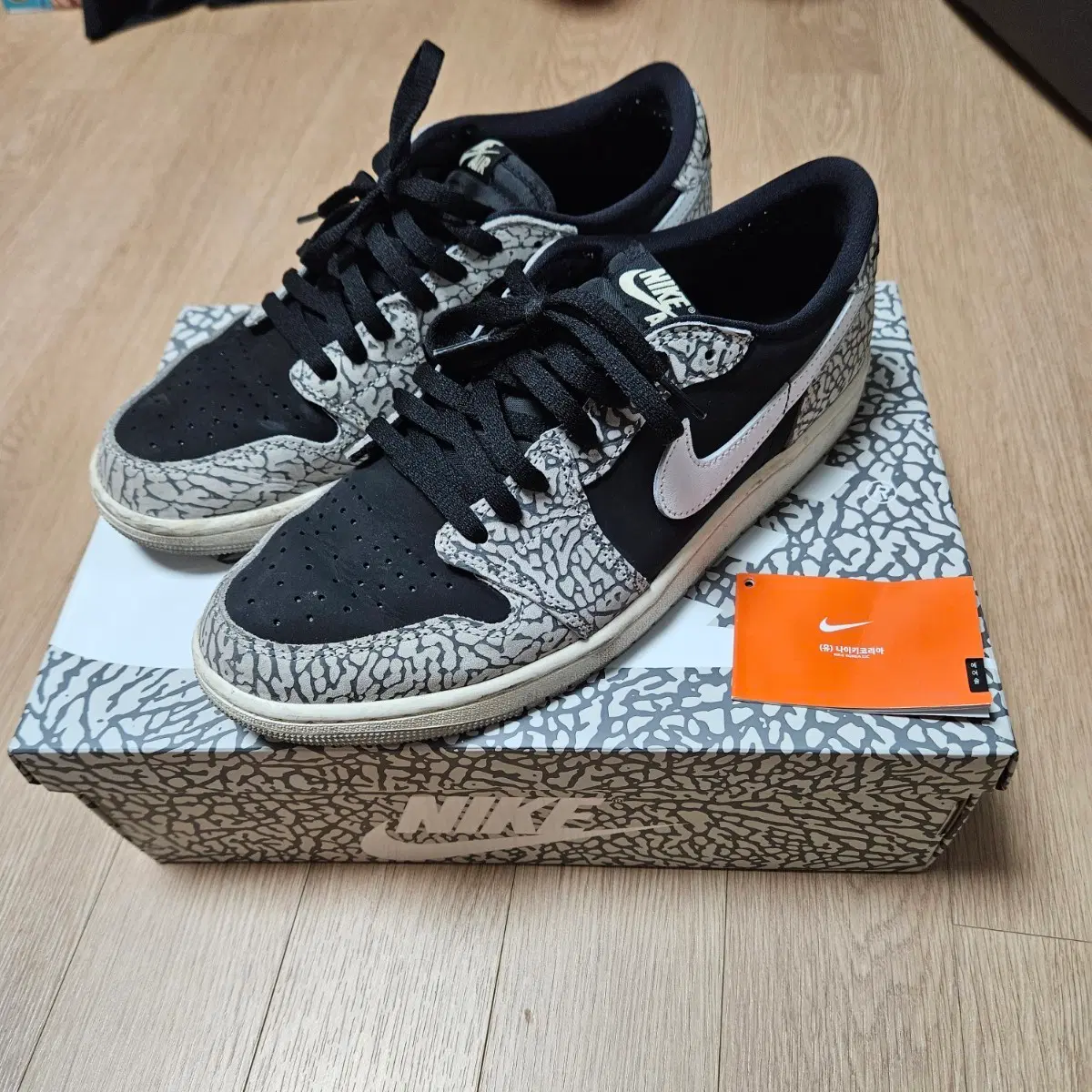280) Jordan 1 Retro Low OG Black and Dark Powder Blue | Bunjang Global