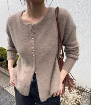 시너리 라쿤 플럼 페플럼 가디건