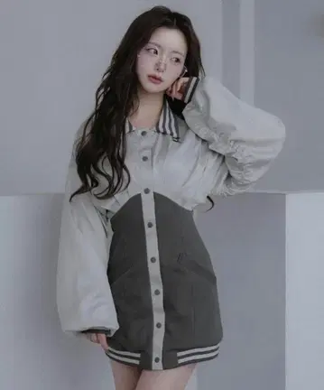 Darich 다리치 돌먼 슬림 스카잔 미니 원피스 그레이