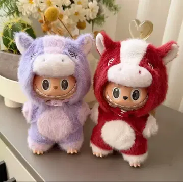 라부부 Labubu V4 10cm 적자색 말 의상 2세트