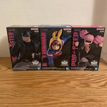 비질란테 피규어 3종 세트