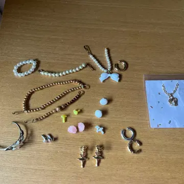 타카라 제니 귀걸이 귀찌 목걸이