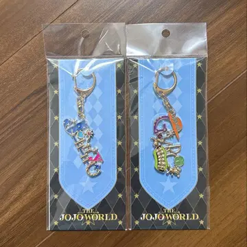 죠죠 월드 모티브 키링 죠니 자이로