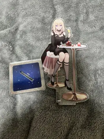 Ave Mujica 도로리스 아크릴 스탠드