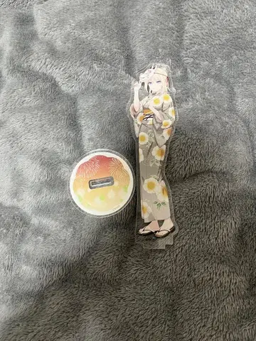 Ave Mujica 도로리스 아크릴 스탠드