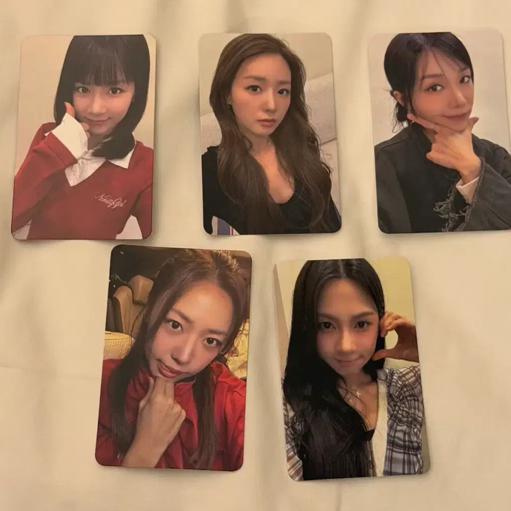 LOONA Loossemble Yeojin Signed Polaroid WTS #이달의소녀,#폴라