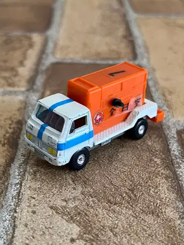 반다이9 에어포트 시리즈 전일본공수 진공청소차