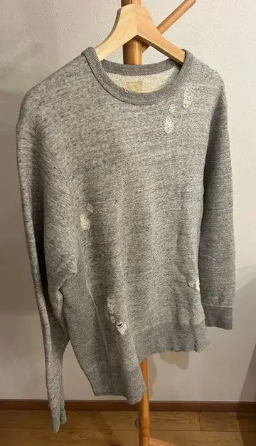 Sanca x BEAMS / 별주 데미지 맨투맨