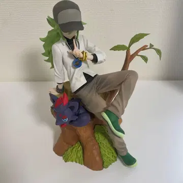 포켓몬 센터 N & 조로아 피규어