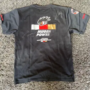 미사용, 멋진, 세련된, 사인 포함, 블랙 T셔츠 L 사이즈