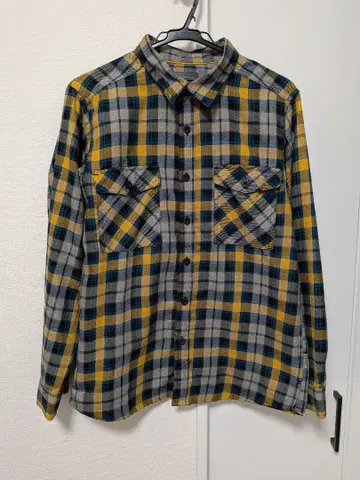 마운틴 하드웨어 플란넬 셔츠 M 사이즈