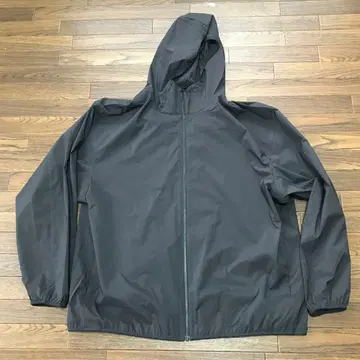 유니클로 포켓터블 후드티 나노 디자인 3XL 블랙