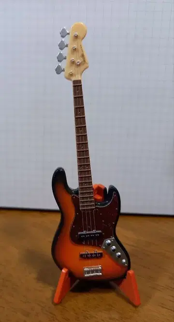 새상품 개봉 완료 가샤폰 펜더 재즈 베이스 (선버스트)