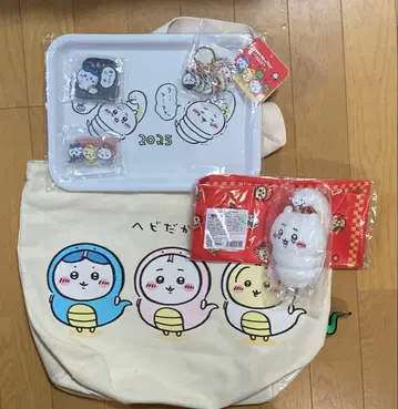 치이카와 (먼작귀) 해피 백 2025 뱀띠 하치와레 토끼 나가노