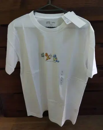 유니클로 포켓몬 T셔츠 L사이즈 이상해씨 꼬부기 파이리