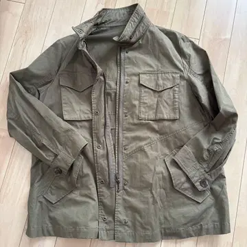 아노짱 착용 디노스 백프릴 코트 카키