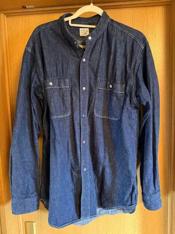 오어슬로우 옷깃 없는 데님 셔츠