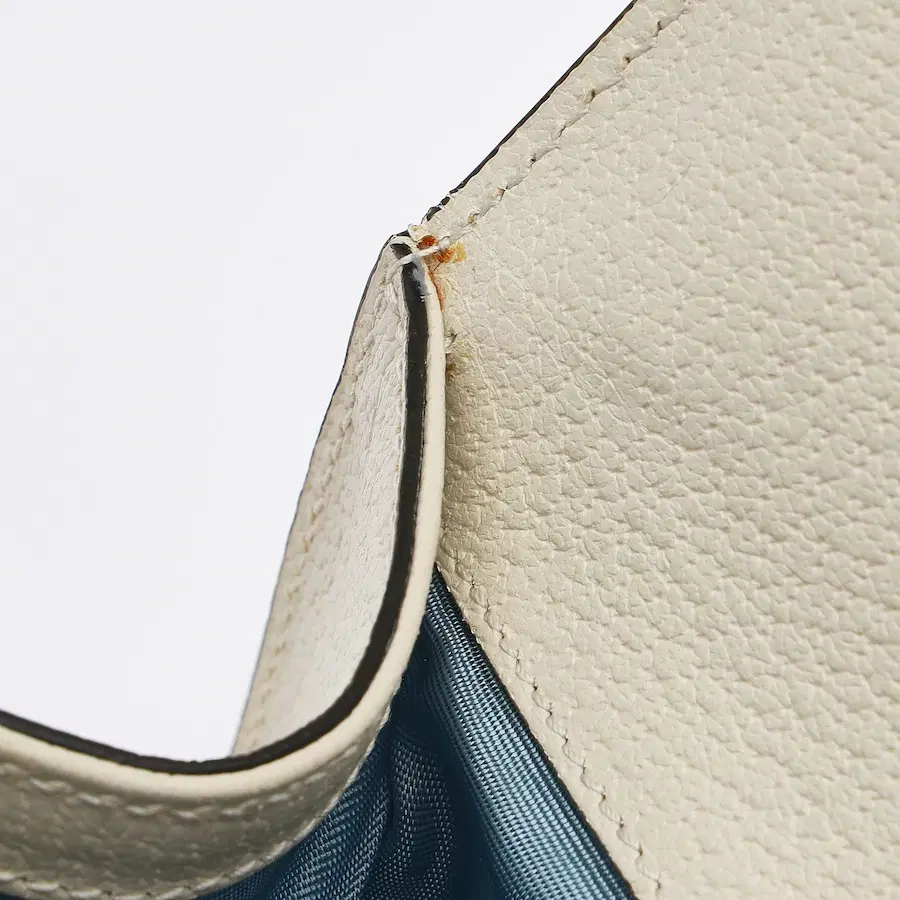Gucci Bee Star Padlock 单肩包（小号）